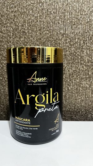 Mascara de Argila preta